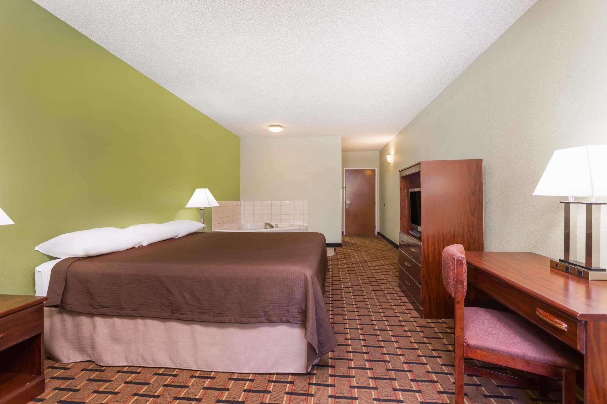 Super 8 By Wyndham Greer/Spartanburg Area Экстерьер фото
